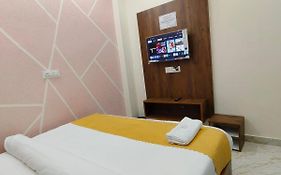 Hotel Hardik Palace